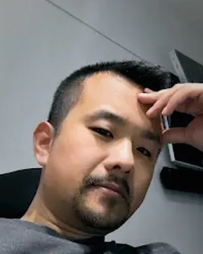 Paolo Chow 周先生